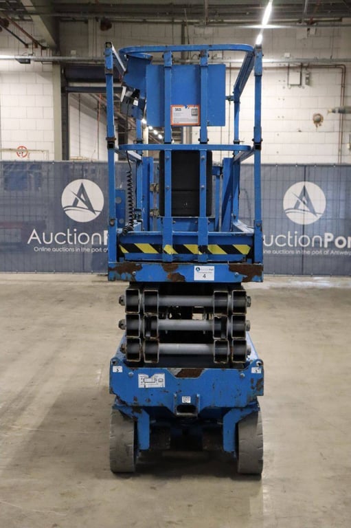 Scissor lift Genie GS-2632 Electric 9.9m 2014 2014 GS-2632 2014 1 Scissor Lifts image 5