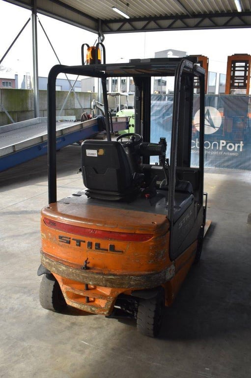 Still R20-16 Electric Forklift 1600kg 2000 Still R20-16 2000 1 Forklift image 5