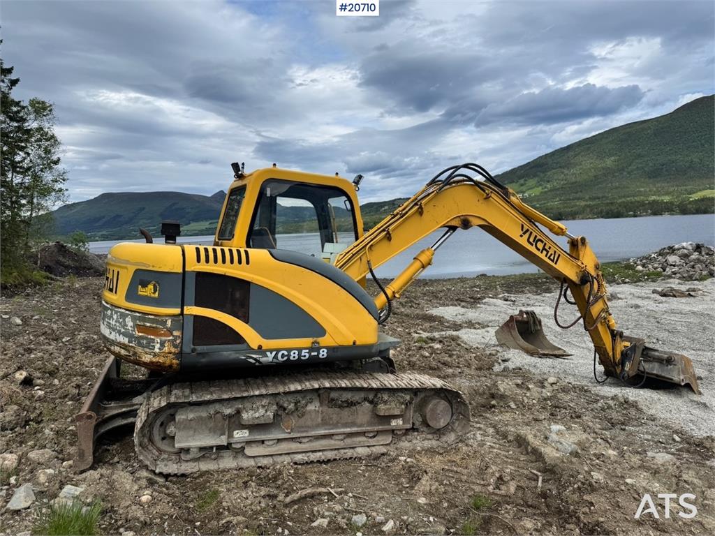 Yuchai YC85-8 Crawler excavator w/ Bucket. 3200 hours. 2008 20710 Yuchaï YC85-8 Crawler excavator w/ Bucket. 3200 hours. 2...