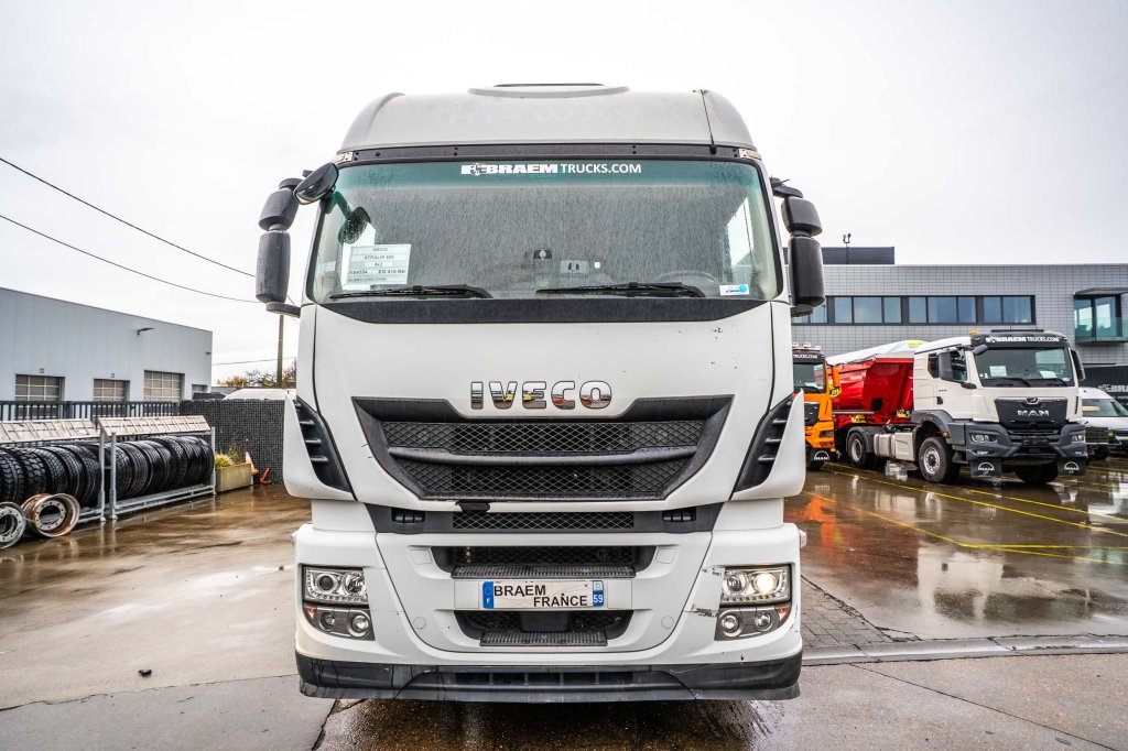 IVECO STRALIS 460 + KIPHYDR. 2016 E64554 STRALIS 460 + KIPHYDR. 2016 1 image 11