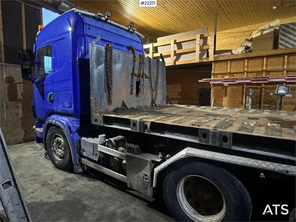 Scania R580 snow-prepared tridem hook loader with Joab ho 2005 22217 R580 snow-prepared tridem hook loader with Joab ho 20...