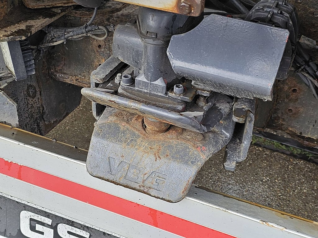 SCANIA R164.480 side loader 2002 R164.480 SIDE LOADER 2002 1 image 12