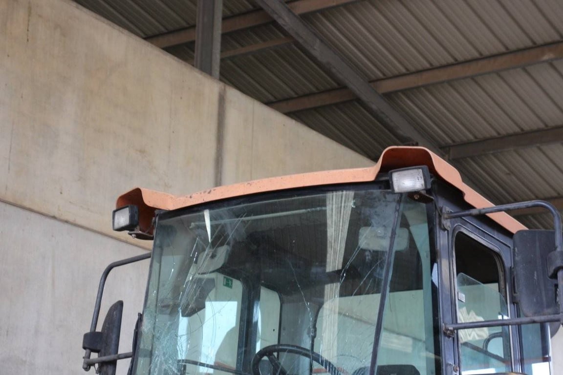 Wheel loader Doosan DL300 Series III Diesel 22kW 2014 2014 DL300 Series III 2014 1 image 11