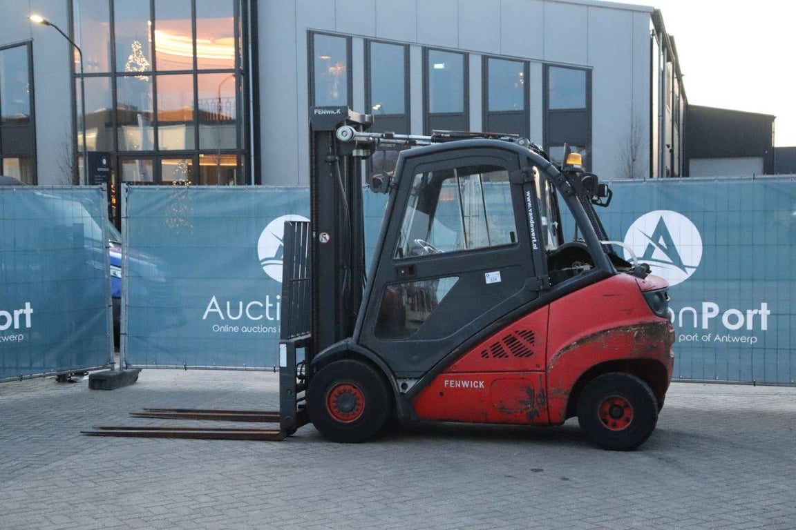Forklift Fenwick H30 Diesel 3000kg 2012 2012 Fenwick H30 2012 1 Forklift image 3