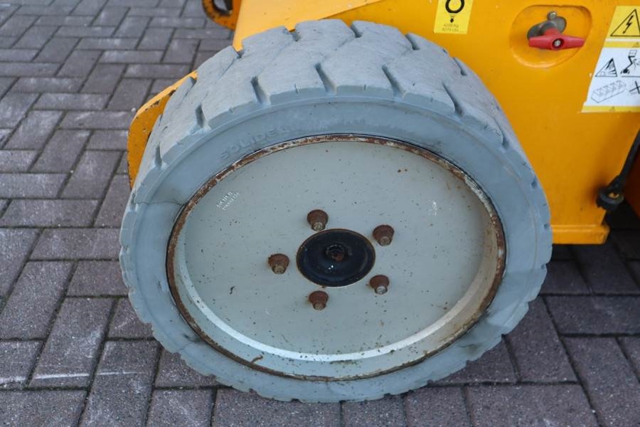 Manitou 150AETJ Compact Electric, 15m Working Height, 6.5m 2011 MANITOU - 150AETJ Compact - 63255 150AETJ Compact Electric...