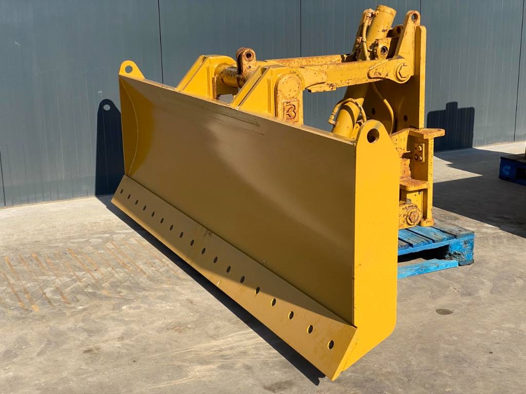 CAT Front Blade + Lift 12H / 120M / 120H / 140G / 140H 2025 902719 Front Blade + Lift 12H / 120M / 120H / 140G / 140H 2025...