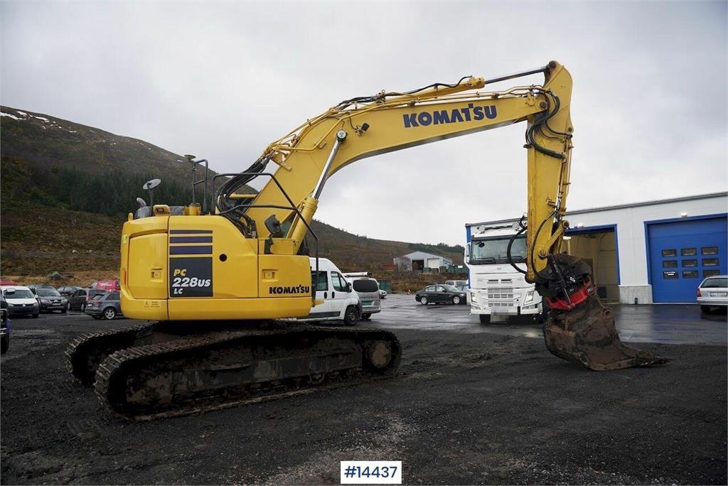 Komatsu PC228USLC-10 crawler excavator with GPS, rototilt 2017 14437 PC228USLC-10 crawler excavator with GPS, rototilt 201...