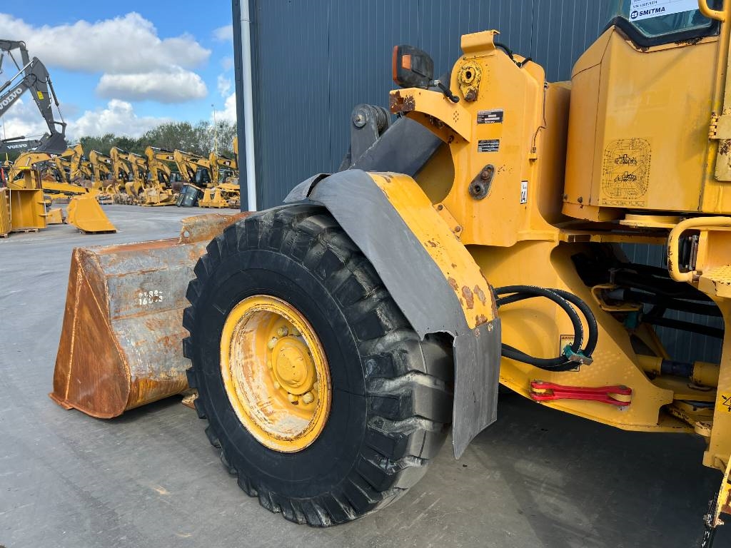 Volvo L60E 2004 208857 L60E 2004 1 Wheel Loaders image 7