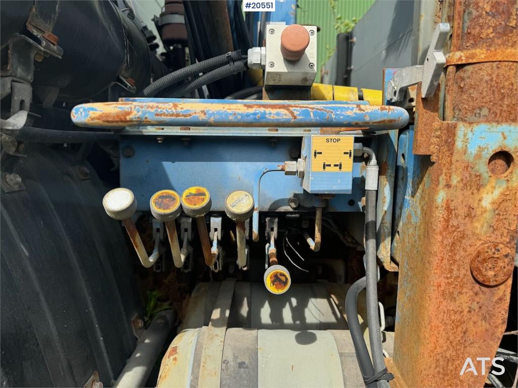Volvo FL4 Flatbed Truck with HMF Crane – Sold as a Repai 1987 20551 FL4 Flatbed Truck with HMF Crane – Sold as a Repai 198...