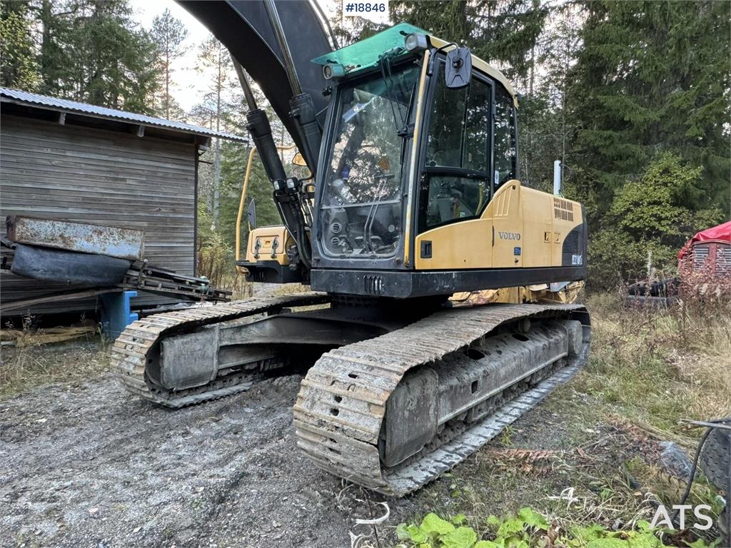 Volvo EC210CL Crawler Excavator w/ Tiltrotator & 2 Bucke 2008 18846 EC210CL Crawler Excavator w/ Tiltrotator & 2 Bucke 200...