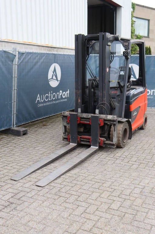 Forklift Linde E30HL-01/600 Electric 3000kg 2015 2015 E30HL-01/600 2015 1 Forklift image 9