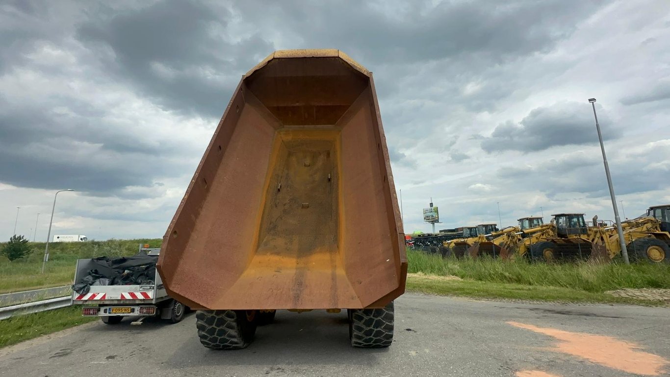 Caterpillar 740B 2011 70001403 740B 2011 1 image 9