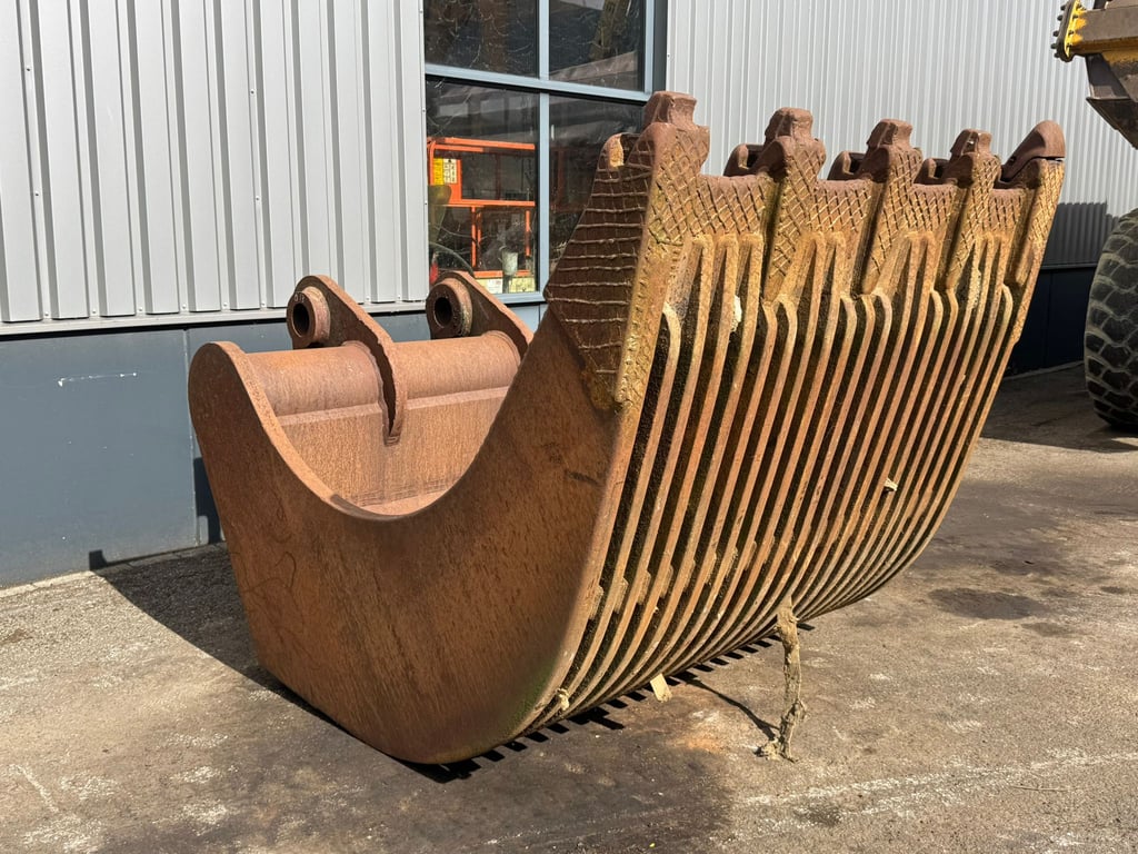 Caterpillar Skeletonbucket Caterpillar 374 70001925 Skeletonbucket Caterpillar 374 1 image 6
