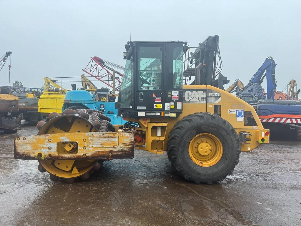 CAT CP 533 E 2012 5453 CAT 533 E 2012 1 image 2