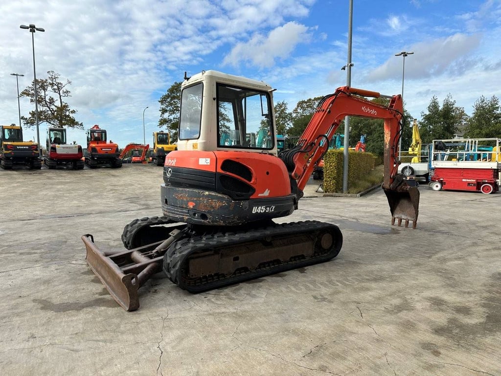 Kubota U-45-3 Diesel 29.4kW Crawler Excavator 2005 2005 U-45-3 2005 1 Crawler Excavators image 4