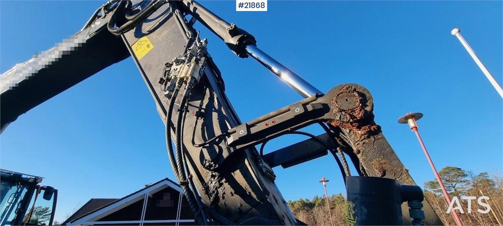 Volvo ECR235 EL excavator w/ digging bucket, sanding buc 2025 21868 ECR235 EL excavator w/ digging bucket, sanding buc 202...
