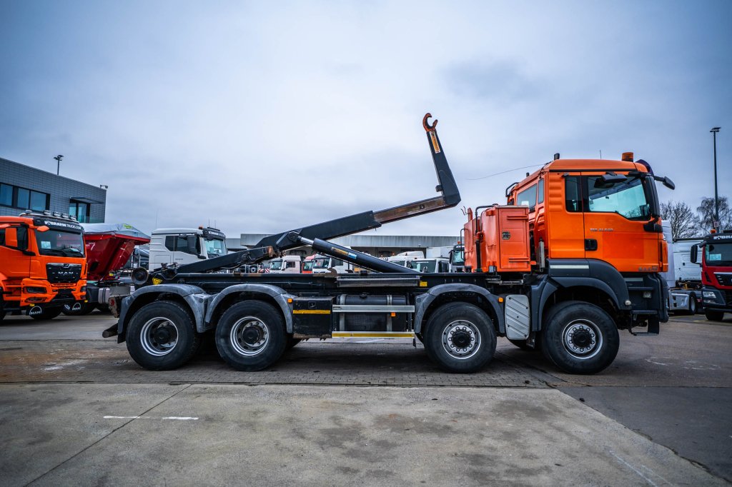 MAN TGS 35.440 BB - 8X8 - AJK 2010 E64707 TGS 35.440 BB - 8X8 - AJK 2010 1 image 3