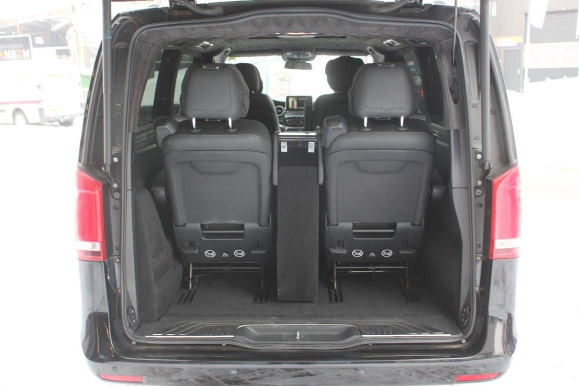 Mercedes-Benz Senzati Limo Stage 2 Diesel Van 2019 Senzati Limo Stage 2 2019 1 image 15