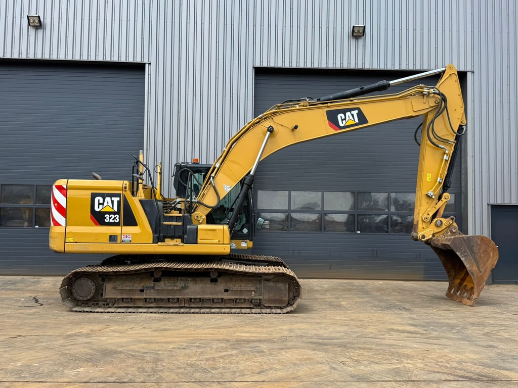 Caterpillar 323 2018 00033399 323 2018 1 image 6