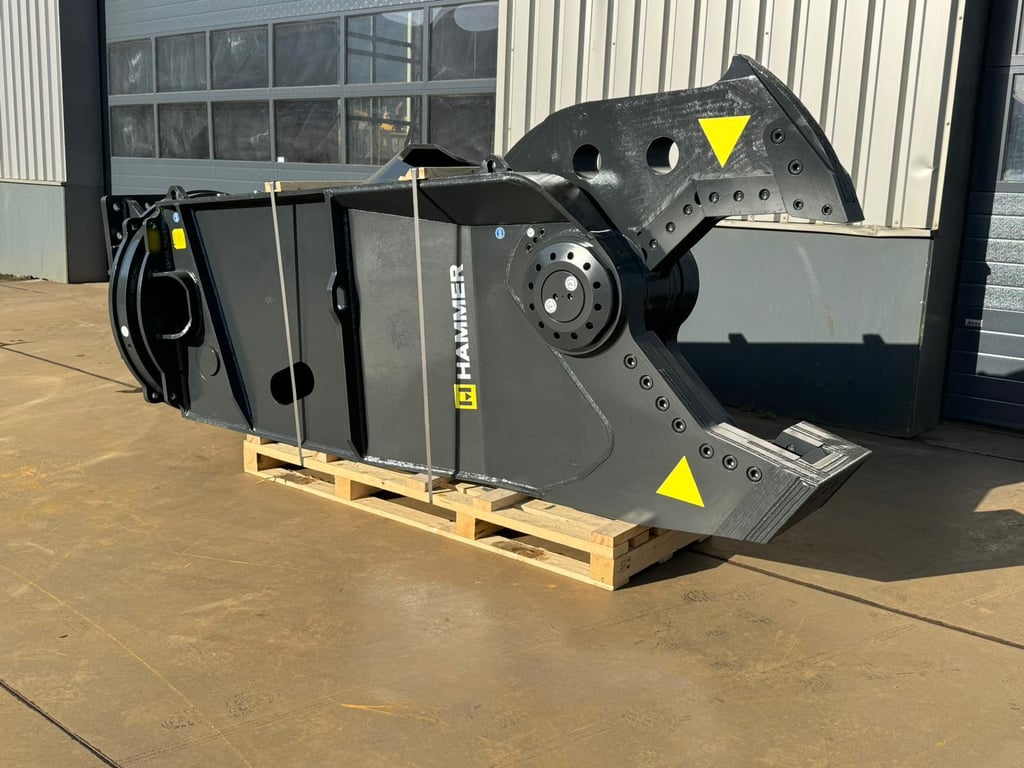 Hammer KSC52 (fits for 35-65 ton excavator) 2024 00032793 Hammer KSC52 (fits for 35-65 ton excavator) 2024 0 Crawler Excav...