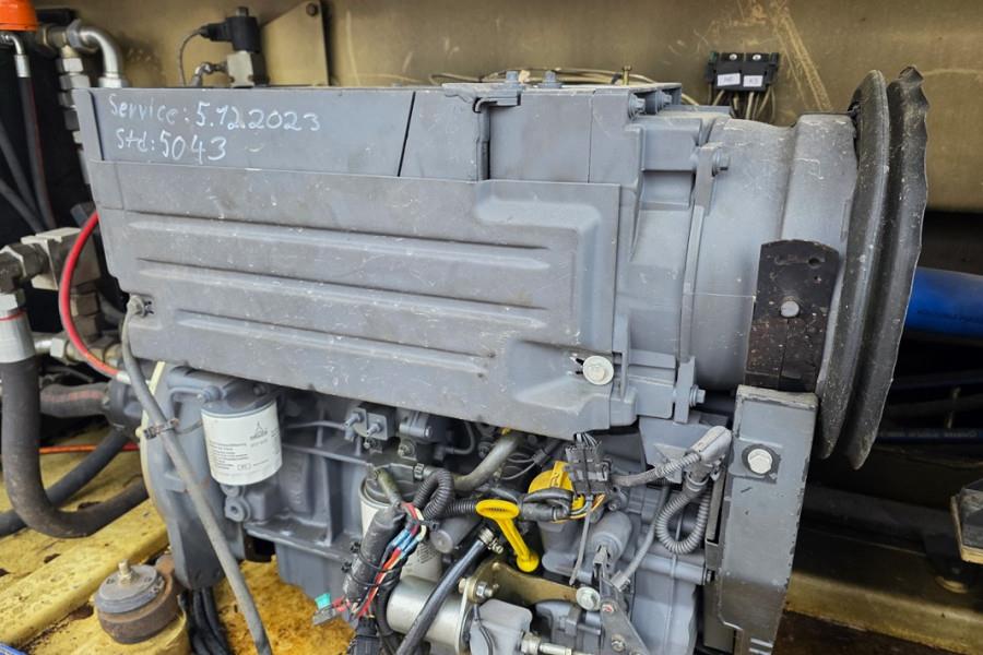 JLG 210-25 Diesel, 4x4 Drive, 23m Working Height, 1000 2008 JLG - 210-25 - 90378 210-25 Diesel, 4x4 Drive, 23m Working Hei...