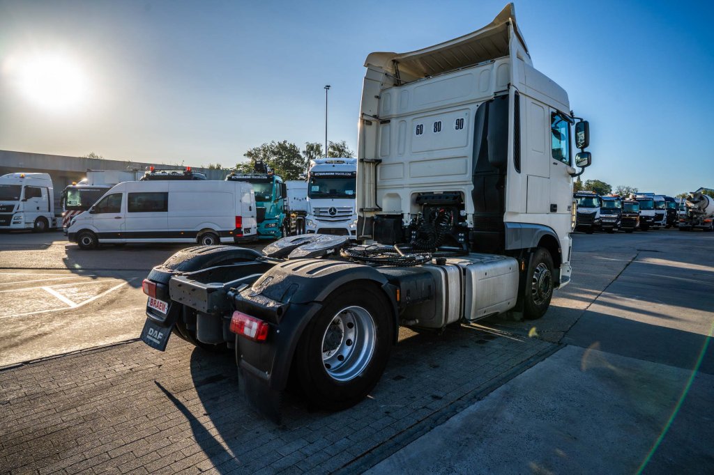 DAF XF 460 + HYDR. (50ton) 2017 E64581 DAF XF 460 + HYDR. (50ton) 2017 1 image 4