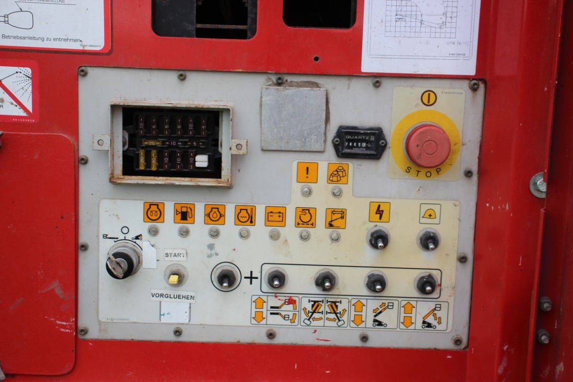 Telescopic boom lift Aichi SP21AJ Diesel 23.0m 2007 2007 SP21AJ 2007 1 image 13