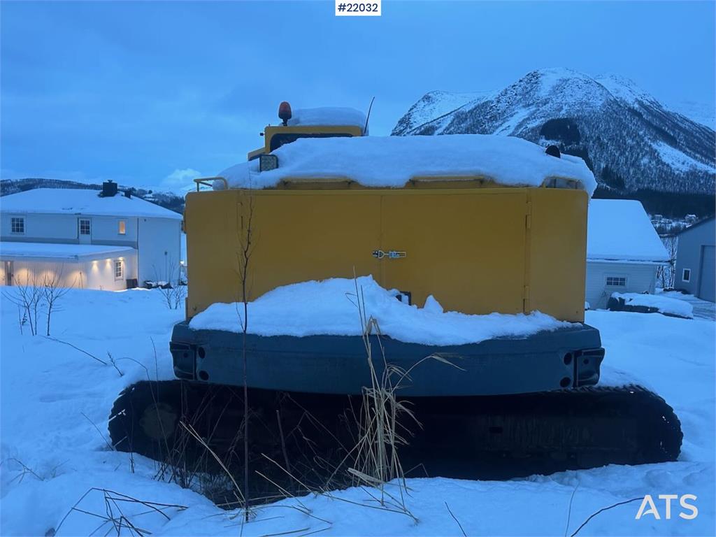 Åkerman EC200 excavator with 2 buckets. SEE VIDEO. 1996 22032 Akerman EC200 excavator with 2 buckets. SEE VIDEO. 1996 1 Cr...