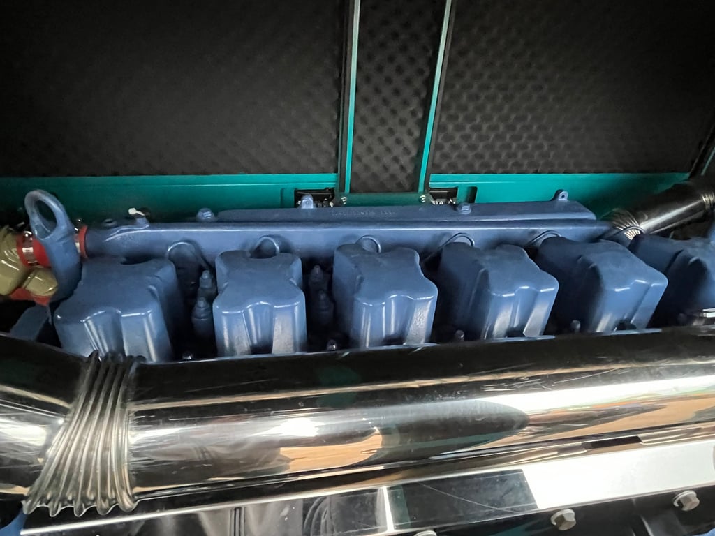 Giga power LT-W300GF 375 kVA silent generator 2022 00031775 Giga power LT-W300GF 375 kVA silent generator 2022 1 image 7