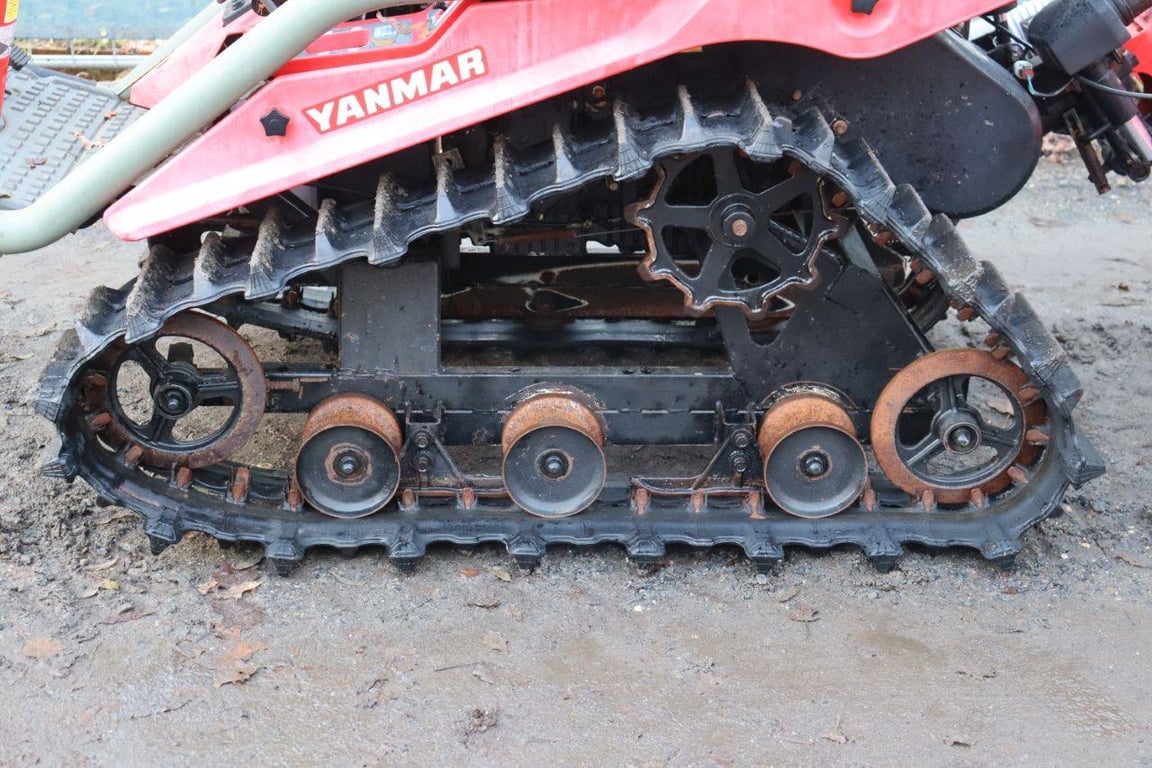 Yanmar AC-10 Diesel Tracked Mini Tractor AC10 1 Tracked Dumpers image 12