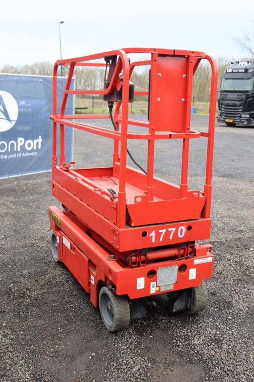 Scissor lift Haulotte Optimum 6 Electric 6.45m 2008 2008 Optimum 6 2008 1 Scissor Lifts image 7