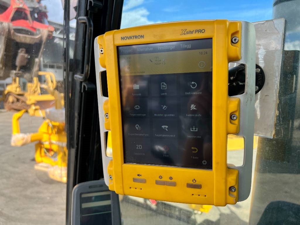 Leica Novatron MNS1250 GG GPS 907720 Leica Novatron MNS1250 GG GPS 1 image 3