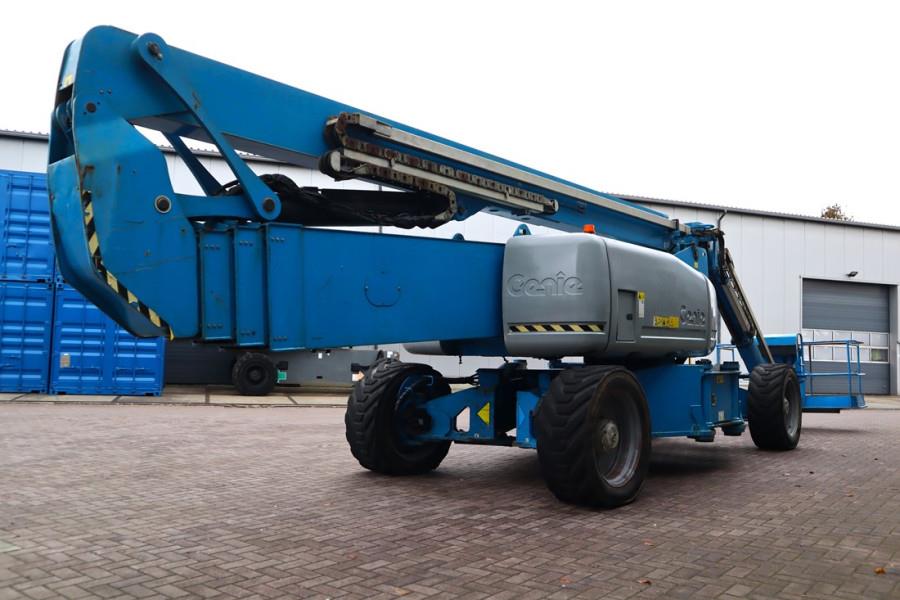 Genie ZX135/70 Diesel, 4x4x4 Drive, 43m Lifting Height, 2014 GENIE - ZX135/70 - 90350 ZX135/70 Diesel, 4x4x4 Drive, 43m Li...