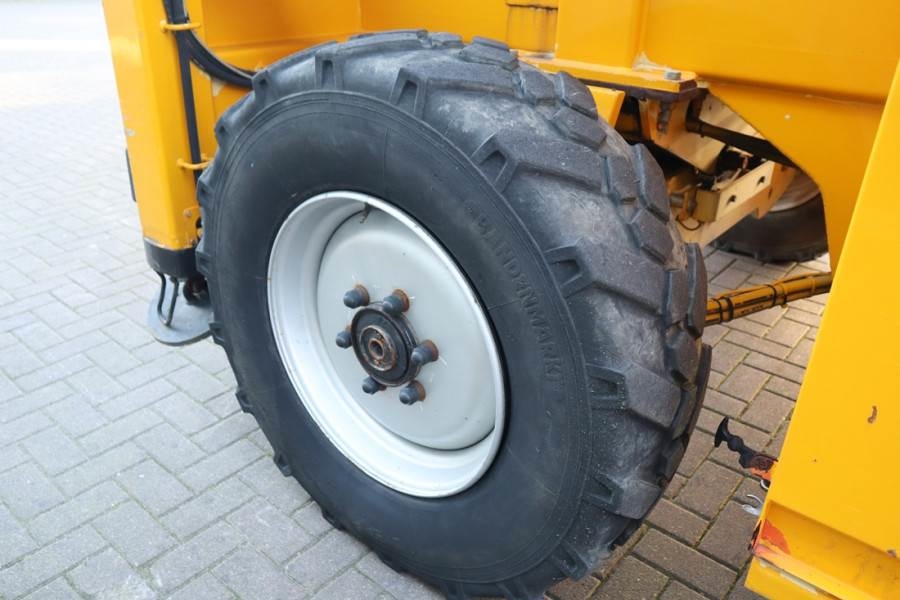 JLG 210-25 Diesel, 4x4 Drive, 23m Working Height, 1000 2011 JLG - 210-25 - 62404 210-25 Diesel, 4x4 Drive, 23m Working Hei...