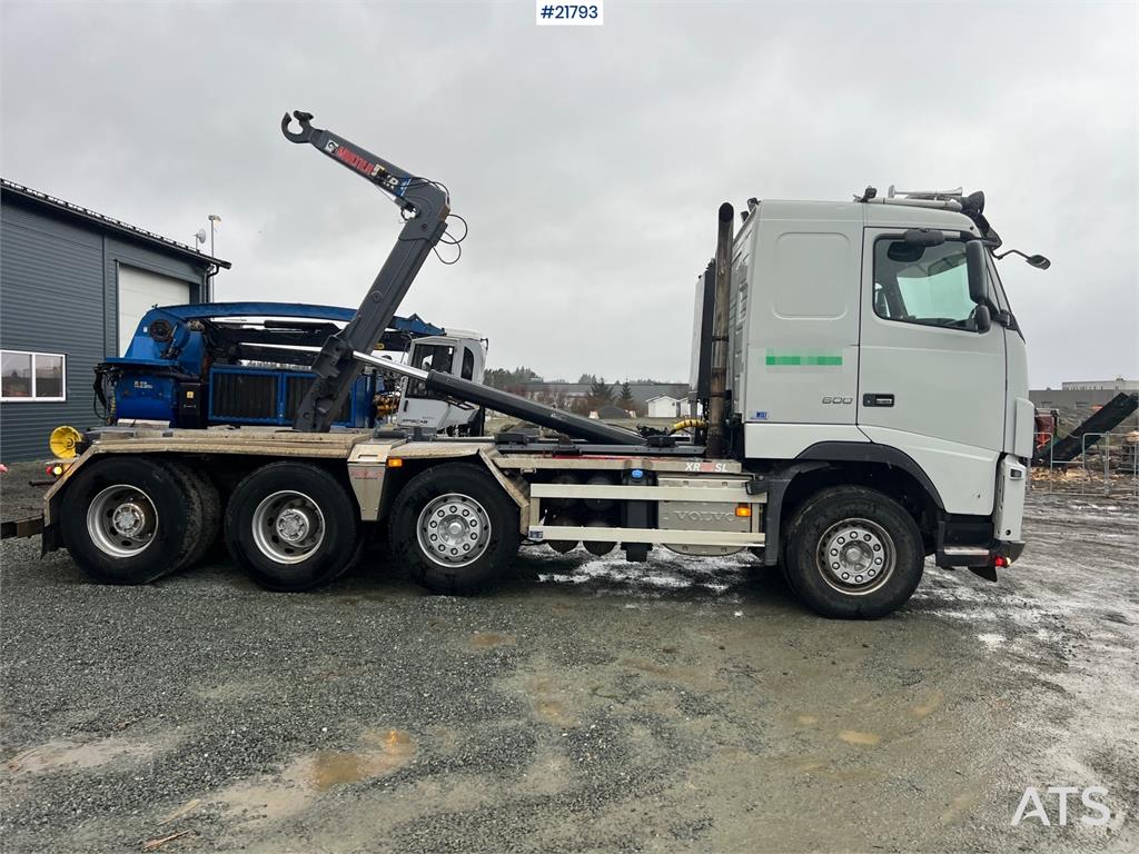 Volvo fh16 8x4 pusher hook truck w/ 24T multilift Hook 2011 21793 fh16 8x4 pusher hook truck w/ 24T multilift Hook 2011 1 ...