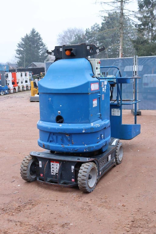 Mast lift ATN PIAF 880R Electric 8.8m 2015 2015 ATN PIAF 880R 2015 1 image 6