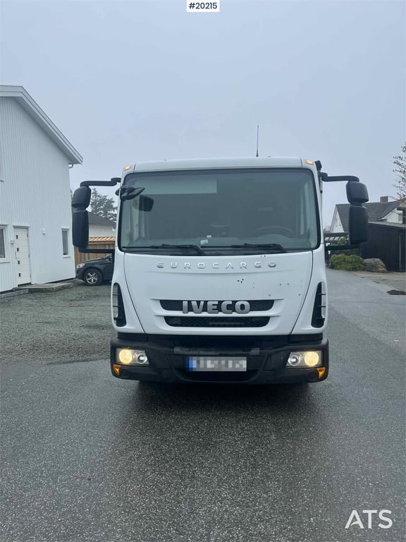 Iveco Eurocargo 4x2 Flatbed 2010 20215 Eurocargo 4x2 Flatbed 2010 1 image 5