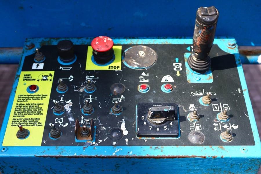 Genie Z34/22 Diesel, 4x4 Drive, 12.6m Working Height, 6. 2015 GENIE - Z34/22 - 90049 Z34/22 Diesel, 4x4 Drive, 12.6m Worki...