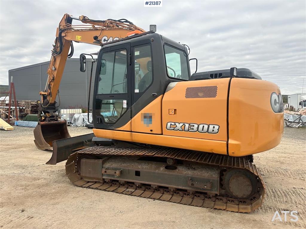 CASE CX130B excavator w/rototilt and two buckets. WATCH 2011 21387 CX130B excavator w/rototilt and two buckets. WATCH 2011...
