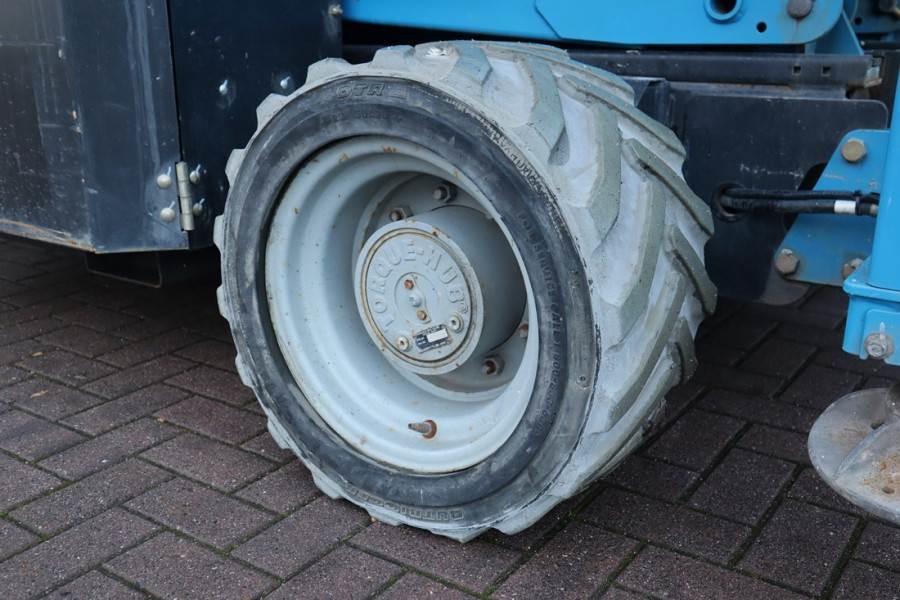 Genie GS4069 Electric, 14m Working Height, 363kg Capacit 2014 GENIE - GS4069 - 61980 GS4069 Electric, 14m Working Height, ...