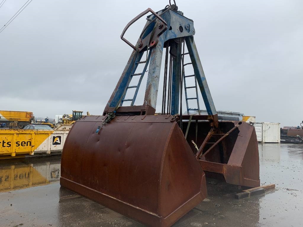 Verstegen 11M³ Clamshell Grab A00120 Verstegen 11M³ Clamshell Grab 1 image 8