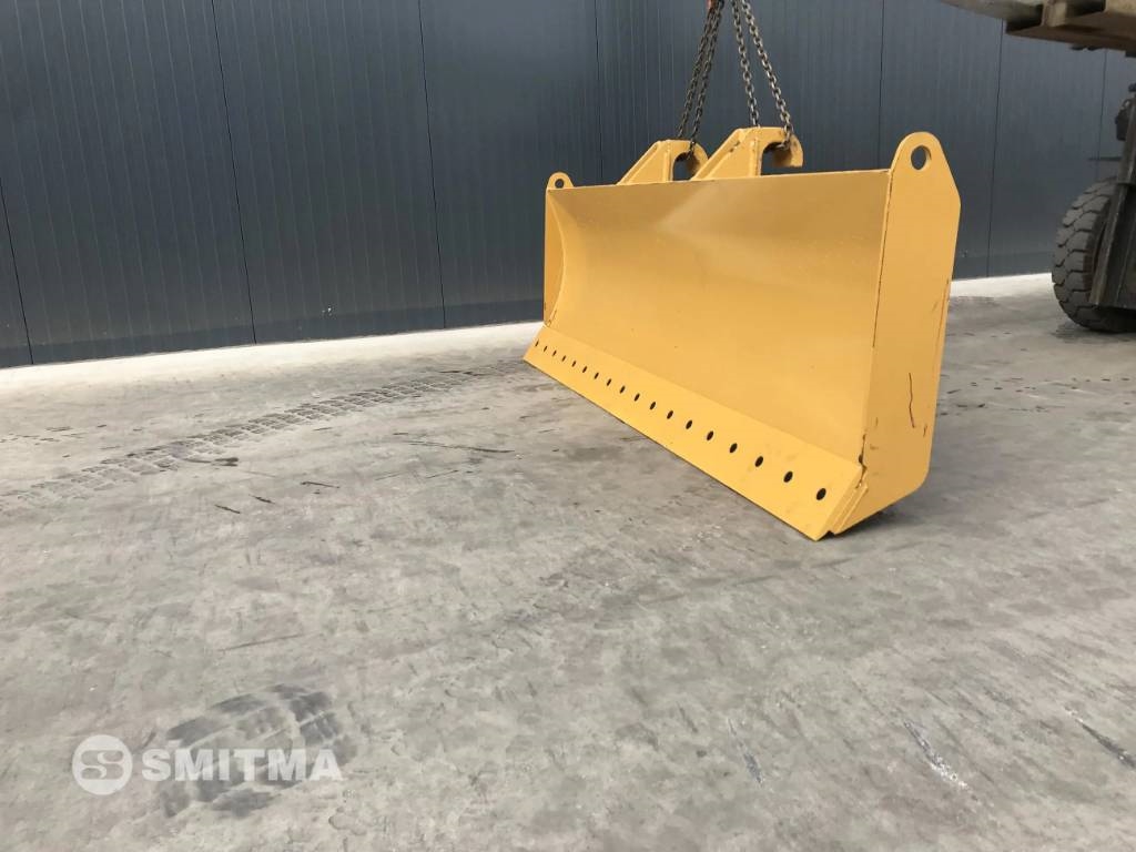 CAT QR 2025 903764 QR 2025 0 image 10