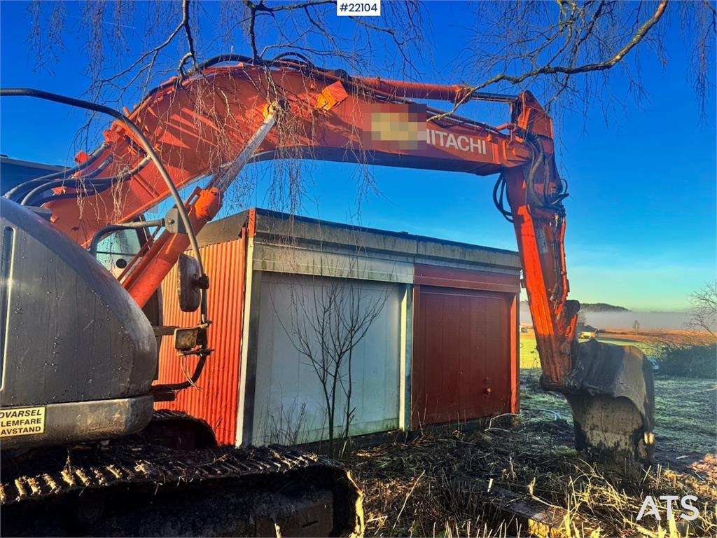 Hitachi ZX225USRLC-3 crawler excavator with rototilt and 2 2012 22104 ZX225USRLC-3 crawler excavator with rototilt and 2 2...