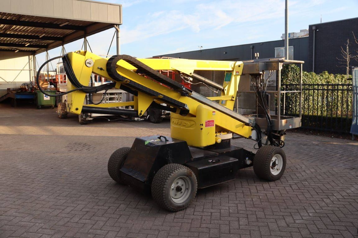 Articulating boom lift Niftylift HR12NDE Diesel 12m 2014 2014 Niftylift HR12NDE 2014 1 image 6