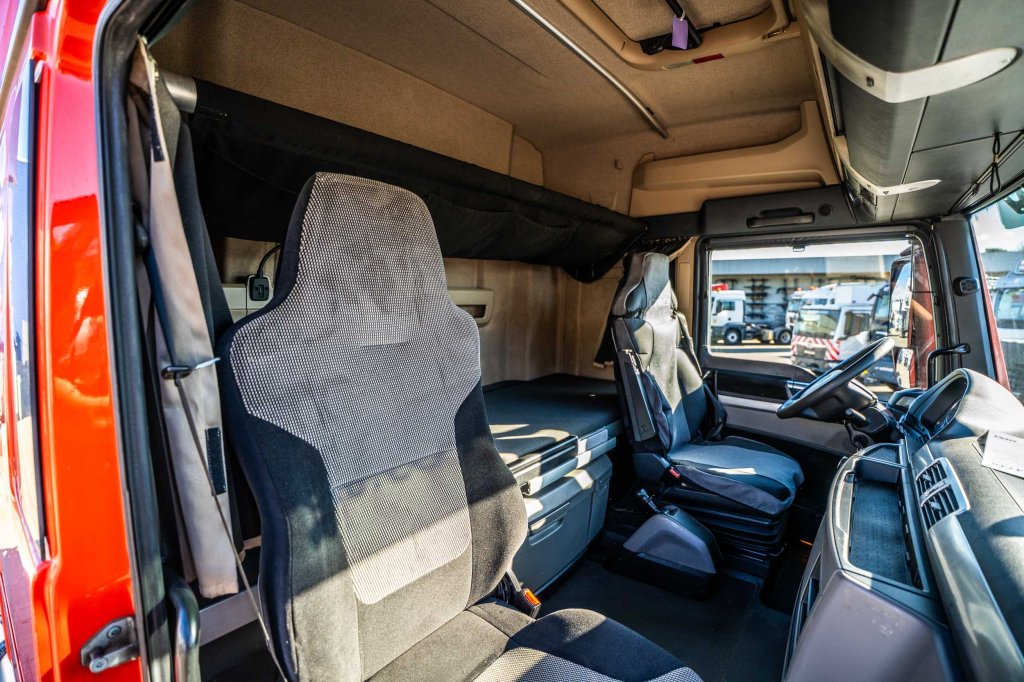 MAN TGX 18.470 XLX BLS 2019 E64718 TGX 18.470 XLX BLS 2019 1 image 14
