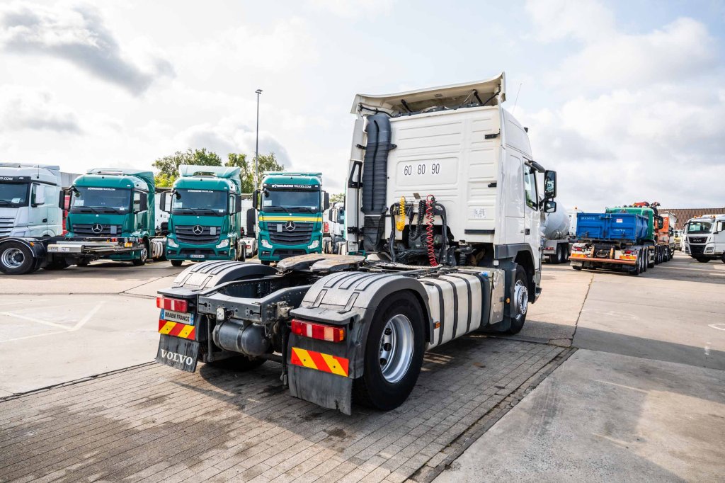 VOLVO FM (FH) 460 GLOB 2011 E62663 FM (FH) 460 GLOB 2011 1 image 4