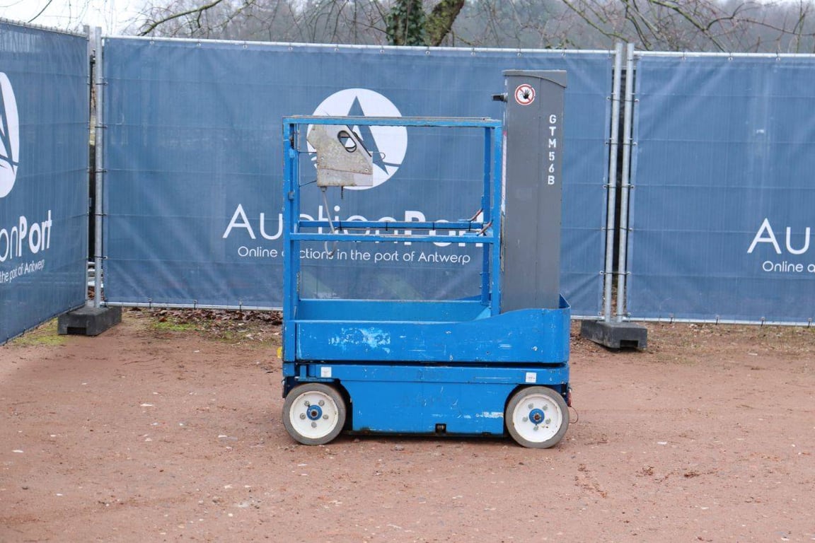 SkyJack SJ12 Electric Mast Lift 5.6m 2015 2015 SJ 12 2015 1 image 2