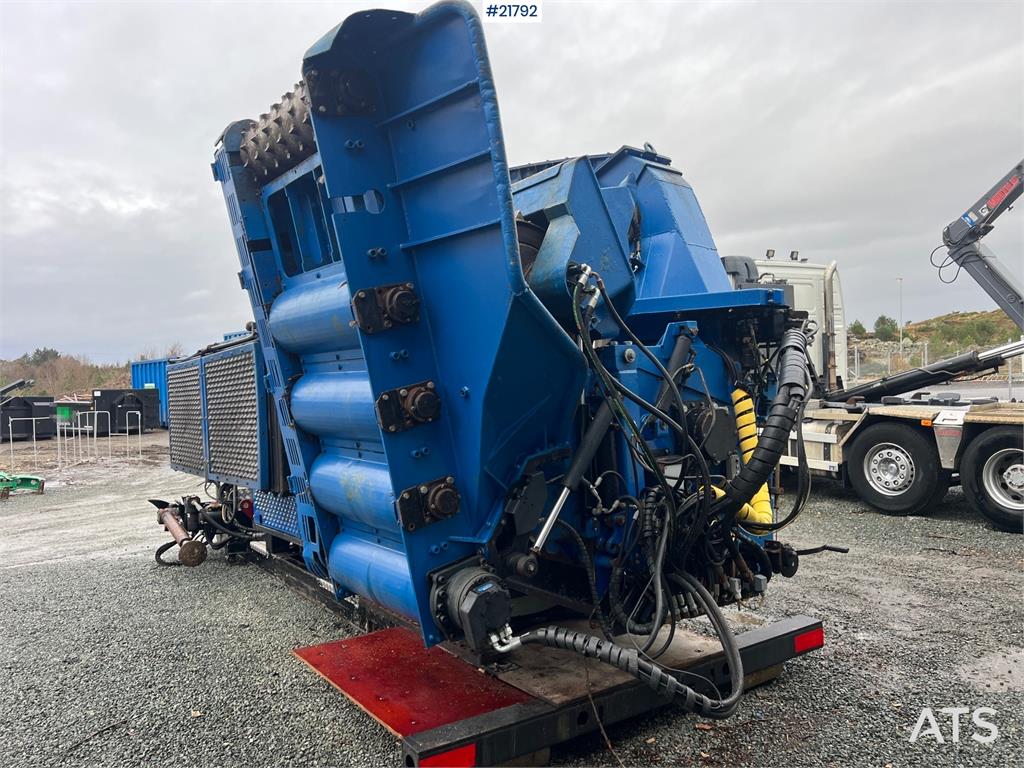 Bruks 806st Bio wood grinders w/ cmt hook frame and epsi 2016 21792 Bruks 806st Bio wood grinders w/ cmt hook frame and ep...