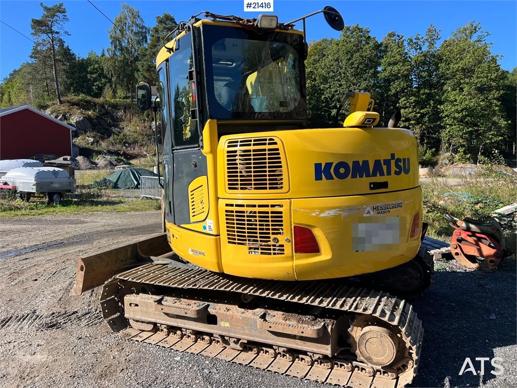 Komatsu PC78us Excavator w/ Rototilt, sanding bucket, narr 2015 21416 PC78us Excavator w/ Rototilt, sanding bucket, narr 2...