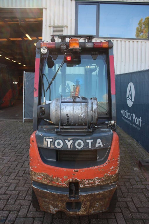 Forklift Toyota 02-8FGF18 LPG 1750kg 4.0m 2019 2019 02-8FGF18 2019 1 Forklift image 4